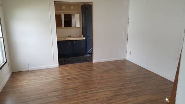 Building Photo - 3 bedroom in Fenton MO 63026