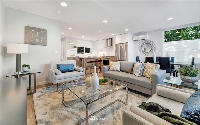 Foto del edificio - 2Bd/2Ba Seattle Townhouse