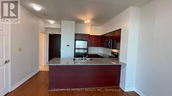 Building Photo - 208 Enfield Pl