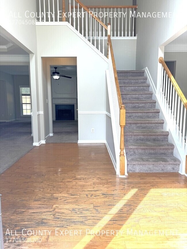 Building Photo - 1794 Taylor Oaks Dr