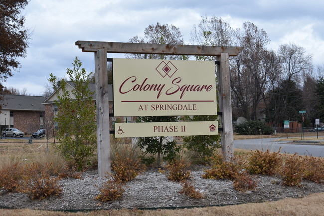 Colony Square - Colony Square Apartments