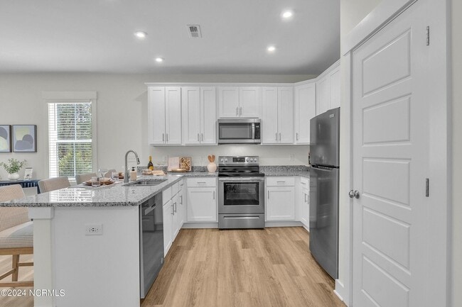 Foto del edificio - 6244 Beckington Dr