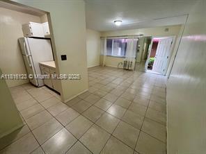 Building Photo - 1 bedroom in Hollywood FL 33020