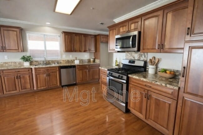 Foto del edificio - 7671 St Andrews Dr