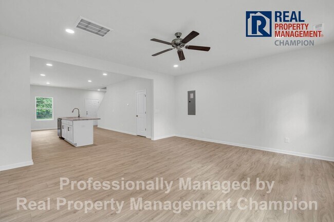 Building Photo - Newly Constructed 3 BD 2.5 BA w/Open Floor Plan