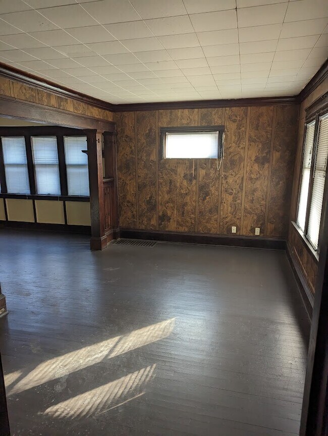 Building Photo - 2828 N 36th St
