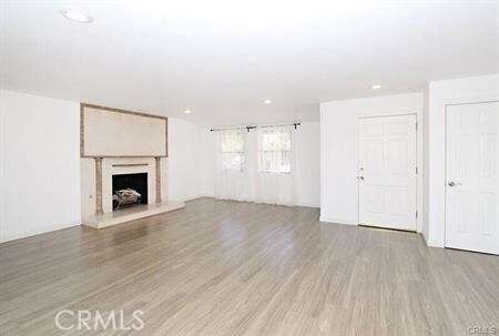 Foto del edificio - 1180 Hastings Ranch Dr