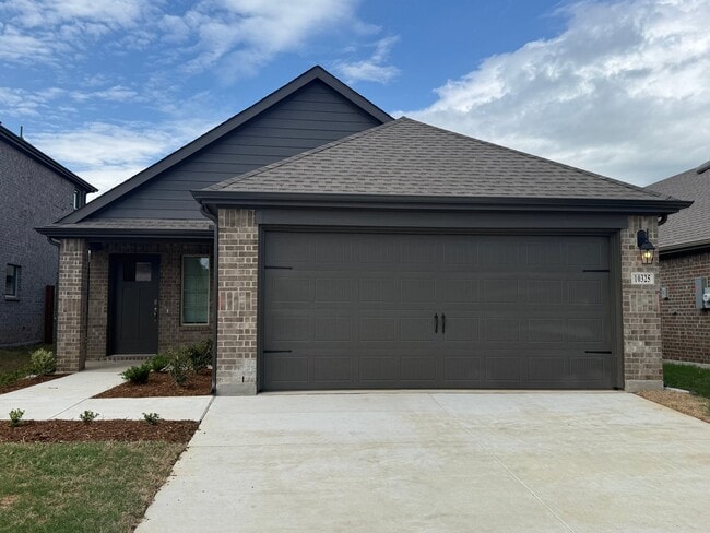 Photo - 10325 Baron Dr House