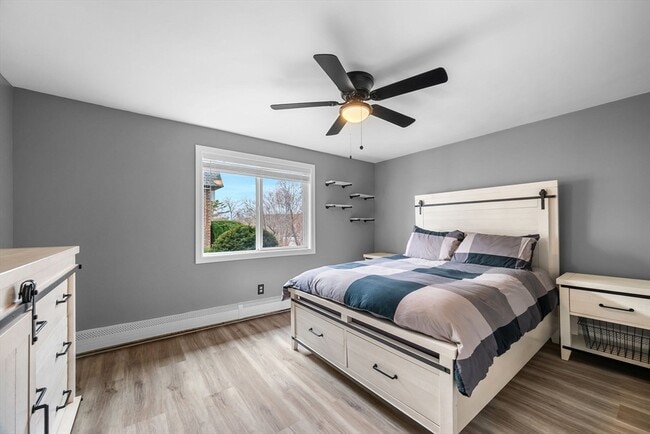 Building Photo - 145 Essex Ave