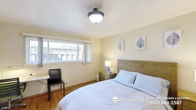 Foto del edificio - 2 br, 1 bath Duplex - 1242 Normandy Way -