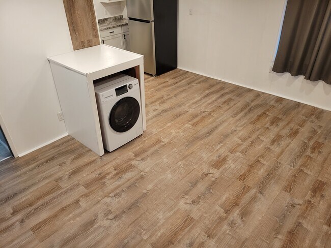 Photo - 608 Bertha Ave House