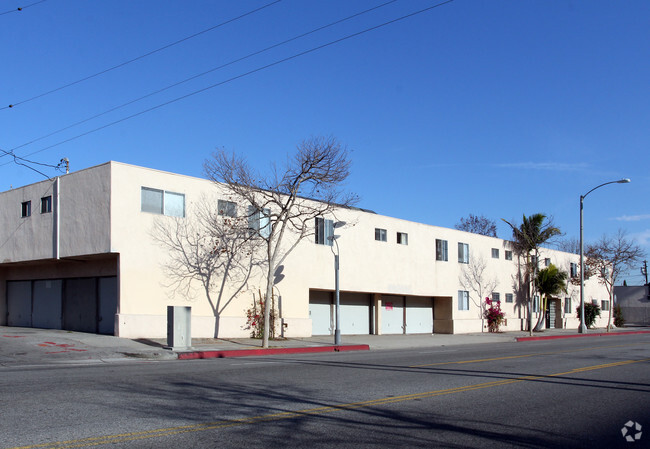 Building Photo - 1731 Pico Blvd