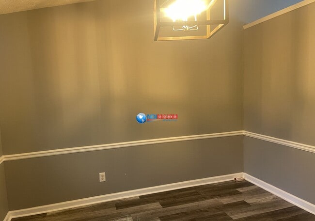 Building Photo - Spacious 4 bedrooms split-level house in Lithonia