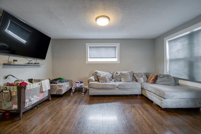 Foto del edificio - 702 Jackson St