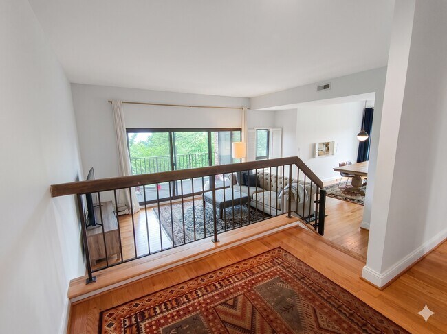 Foto del edificio - 110 Roberts Ln