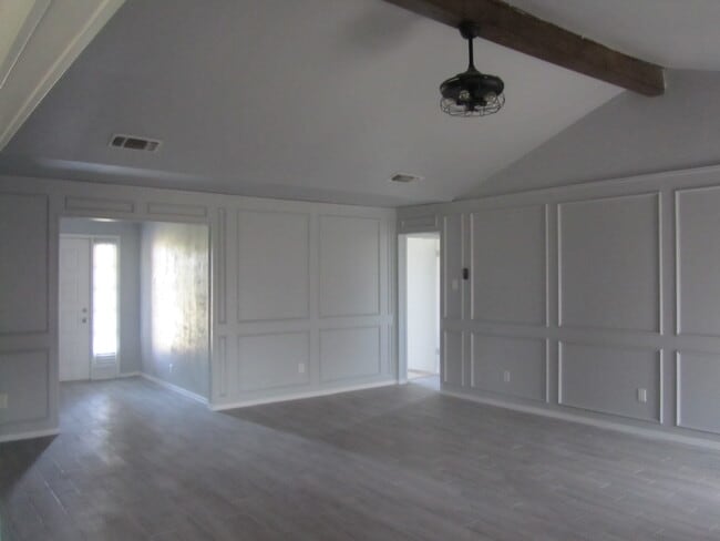 Building Photo - 1330 Maxwell Rd