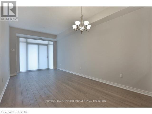 Building Photo - 216 Oak Park Blvd