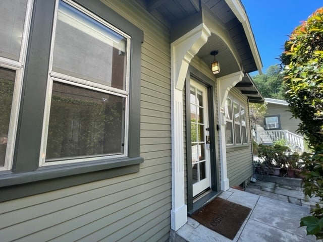 Building Photo - 1280 N Hudson Ave