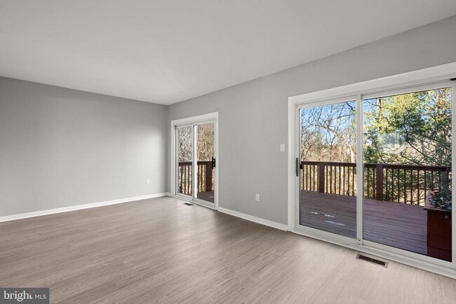 Building Photo - 19264 Wheatfield Terrace