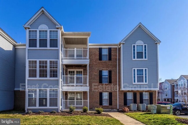 Foto del edificio - 615 Himes Ave