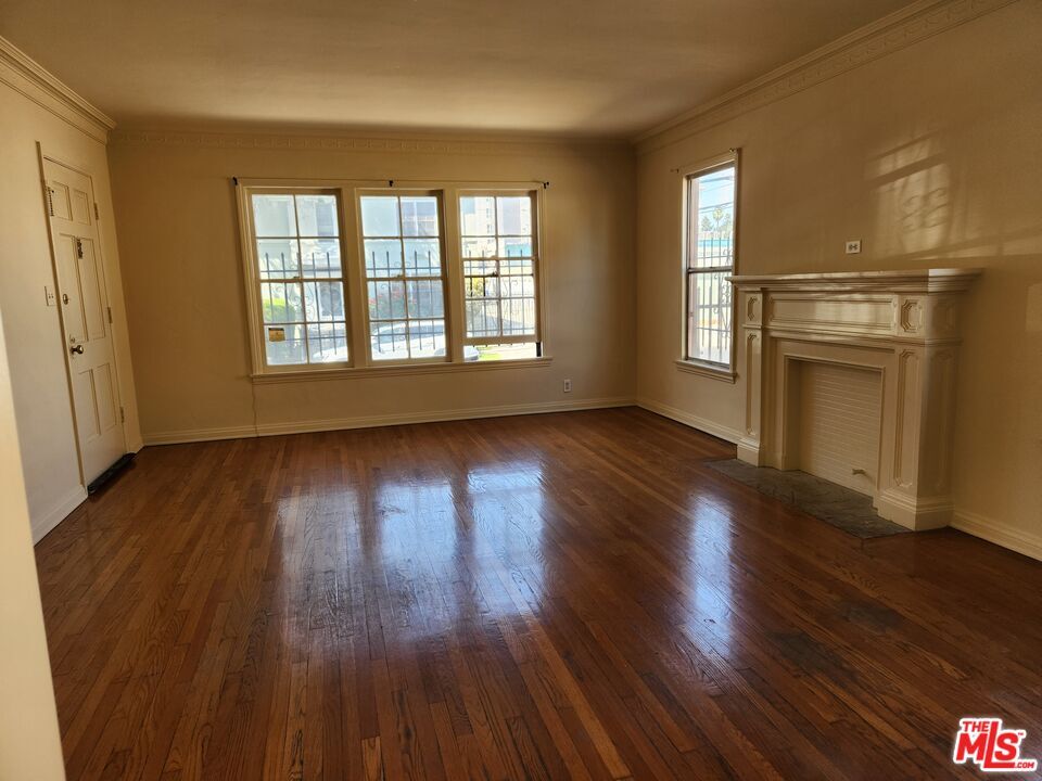 Foto principal - 3326 5th St