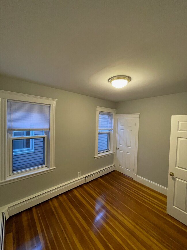 Foto del edificio - 849 E 3rd St