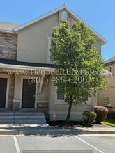 Building Photo - 466 N 1235 W