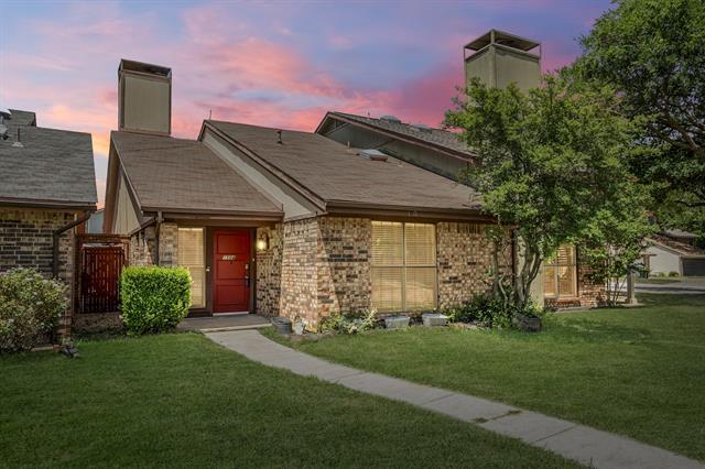 Foto del edificio - 1504 Timber Creek Rd
