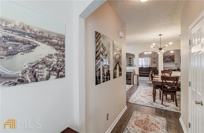Building Photo - 2230 Hawks Bluff Trail NW