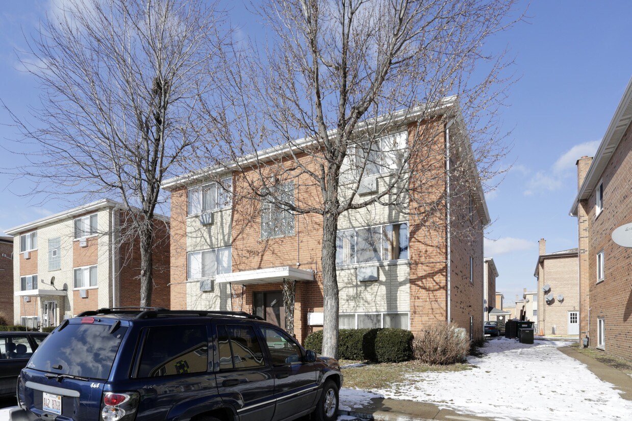 Foto del edificio - 9226 Sally Ln