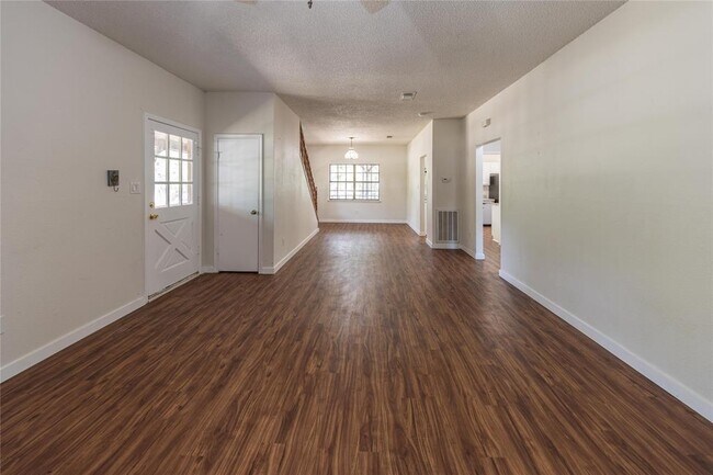 Foto del edificio - 39 La Buena Vista Dr