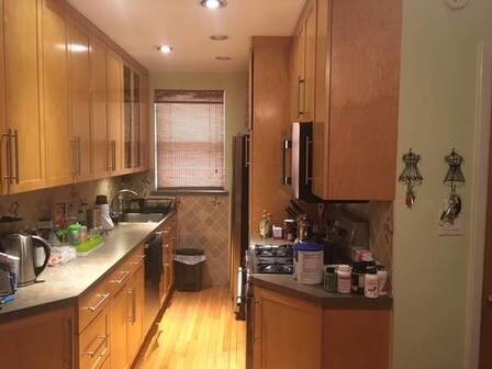 Building Photo - 1864 77th St