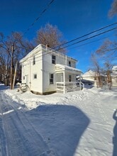 Building Photo - 293 Mason Ave