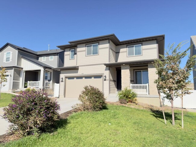 Building Photo - 414 W Snowberry Dr