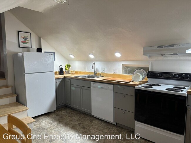 Building Photo - 1 br, 1 bath House - 708 W. O'Farrell - Lo...