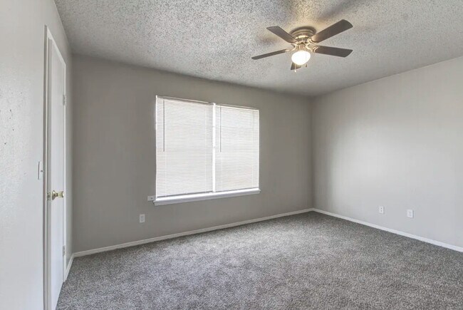 Foto del edificio - Ashley Park Townhomes & Apartments