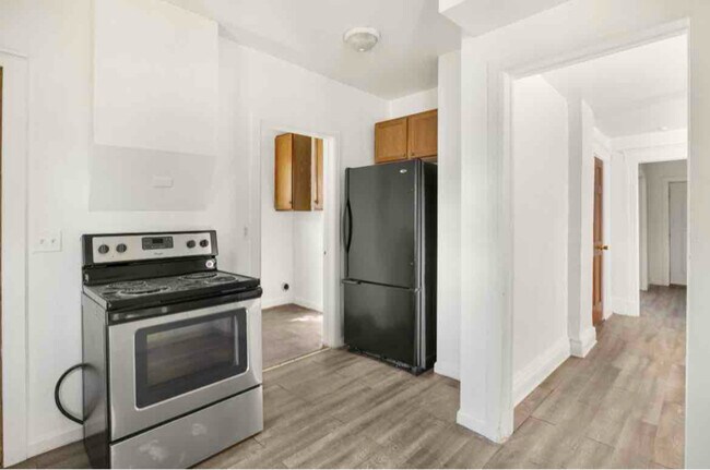 Foto del edificio - 705 Forsythe St