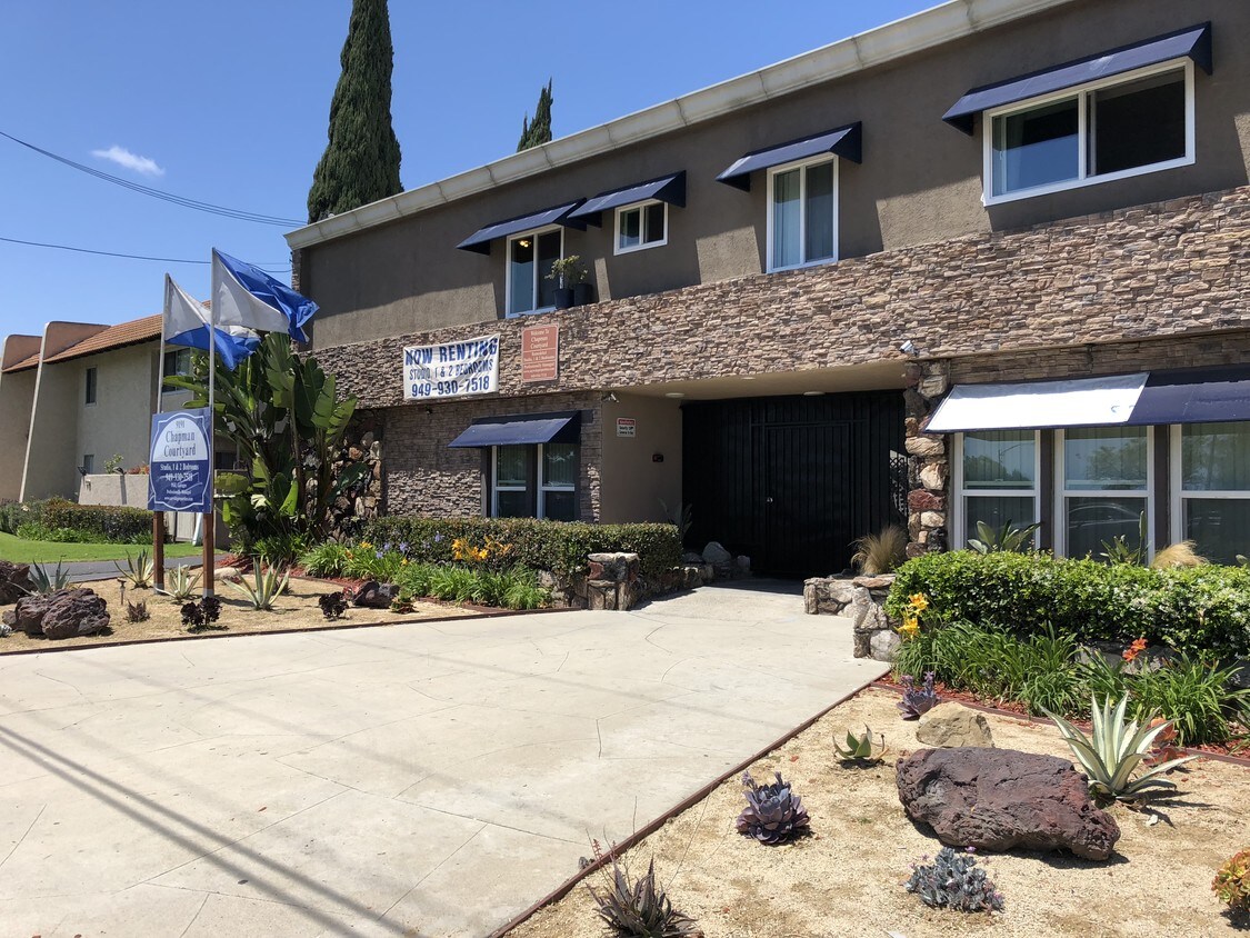 9191 Chapman Ave, Garden Grove, CA 92841 Apartments Garden Grove, CA