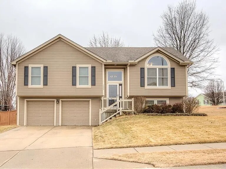 Foto principal - 1305 NE 105th Terrace