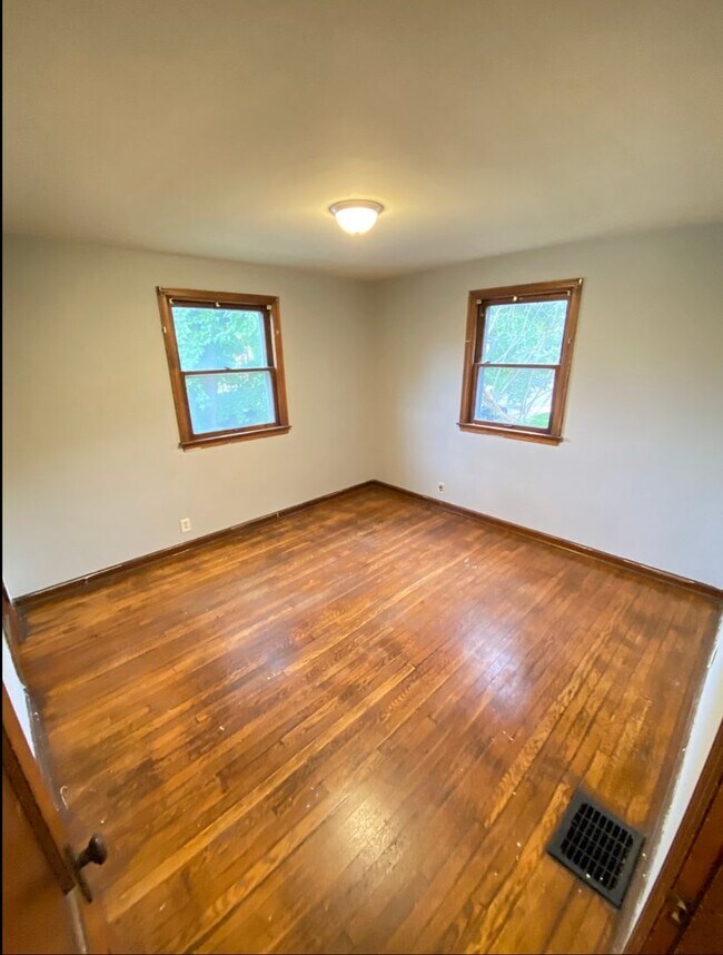 Foto del edificio - 2 bedroom 1 bath townhouse