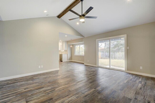 Building Photo - 2522 Carlow Dr