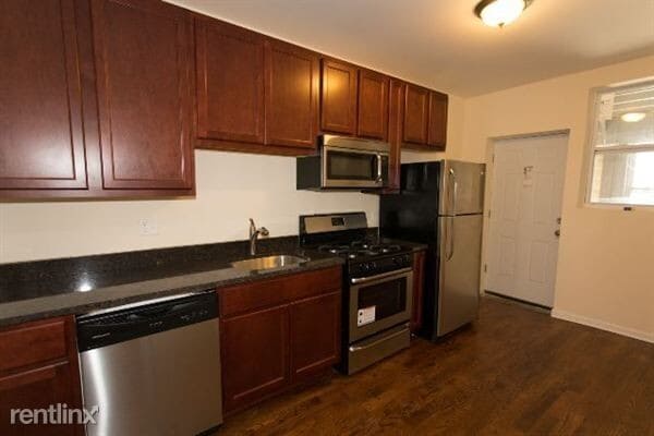 Building Photo - 4950 N Harding Ave
