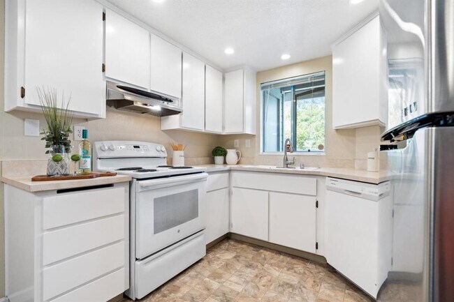 Foto del edificio - 283 Shadow Dance Dr