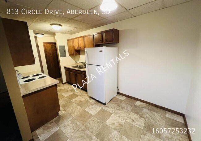 Foto del edificio - 505 S Washington St