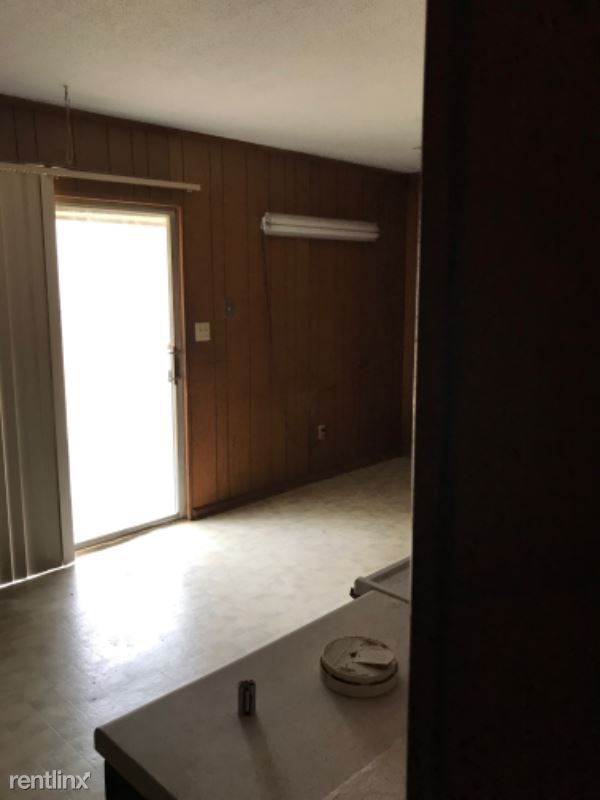 Foto del edificio - 3 br, 1.5 bath House - 3311 Boston Ave