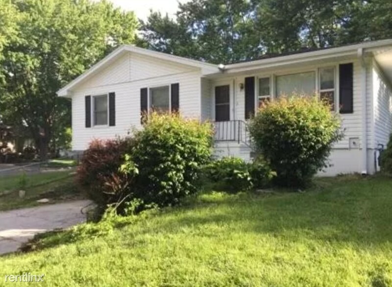 Foto principal - 3 br, 1.5 bath House - 7124 Monterrey Dr
