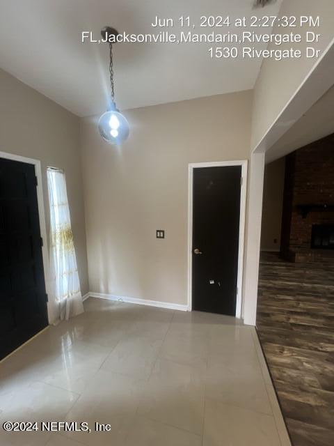 Foto del edificio - 1530 Rivergate Dr