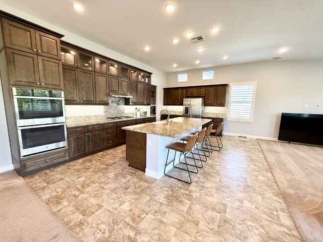 Building Photo - STUNNING 4BD/3BA HOME FOR RENT - SOLAR + EV CHARGING - MENIFEE CA 92584
