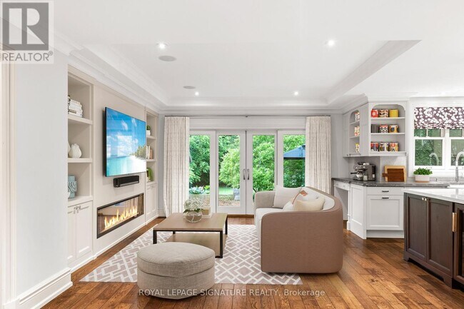 Building Photo - 26 Buckingham Ave