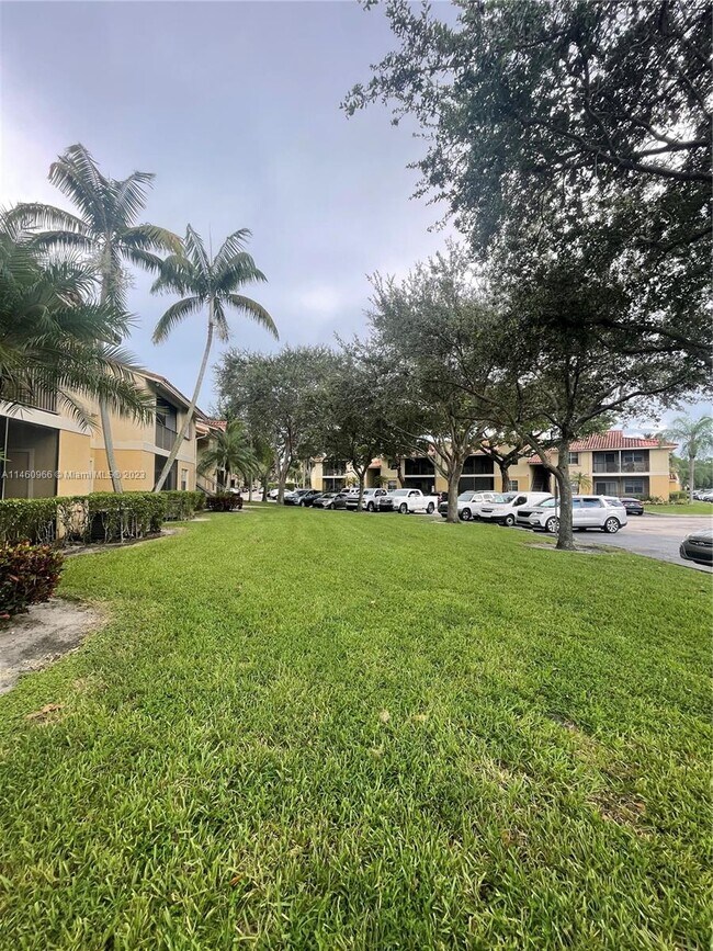 Foto del edificio - 5200 NW 31st Ave